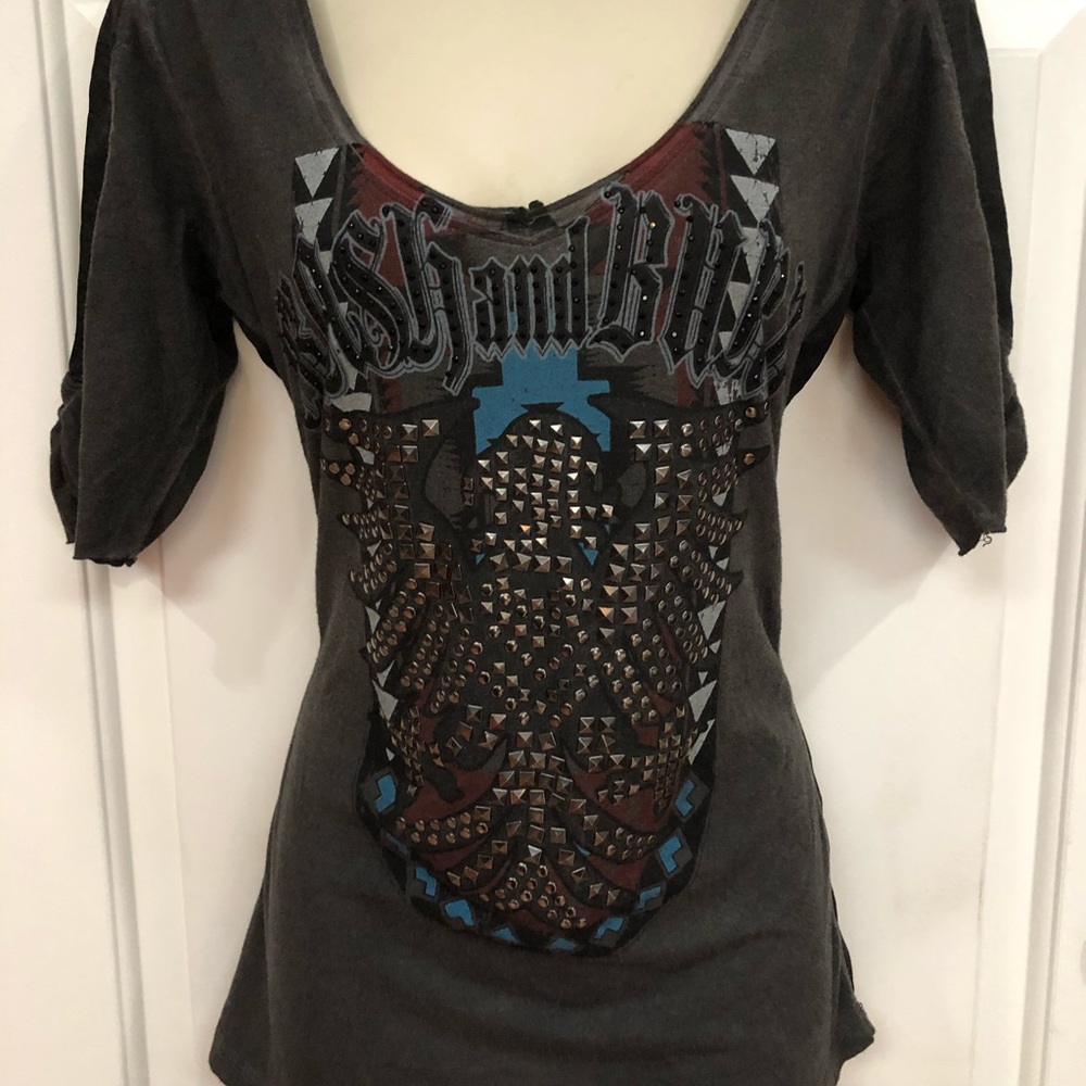 Women’s graphic top